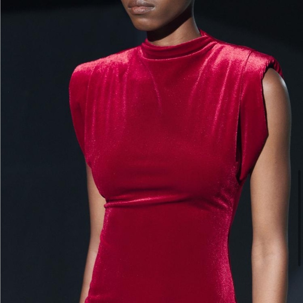 Zara NWT red velvet shoulder pad mini dress 0036/185 - Picture 6 of 14